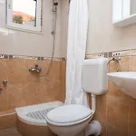 Πανσιόν Guest House Kate 3*