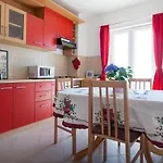 Guest House Kate Πανσιόν Mlini