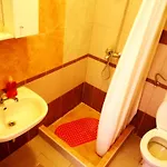 Πανσιόν Guest House Kate 3*
