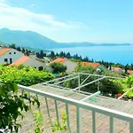 Πανσιόν Guest House Kate Mlini