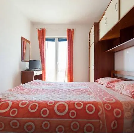 Guest House Kate 3* Mlini
